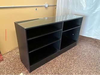 Retail/office cabinets