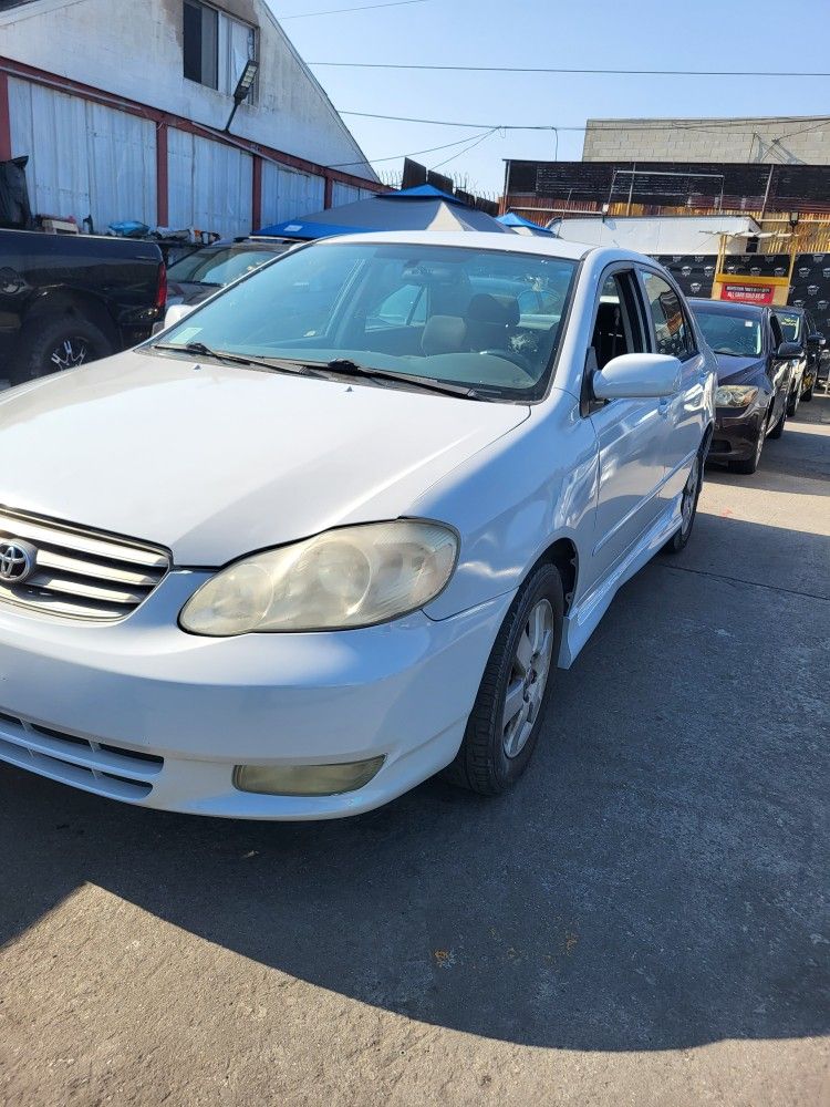 2003 Toyota Corolla