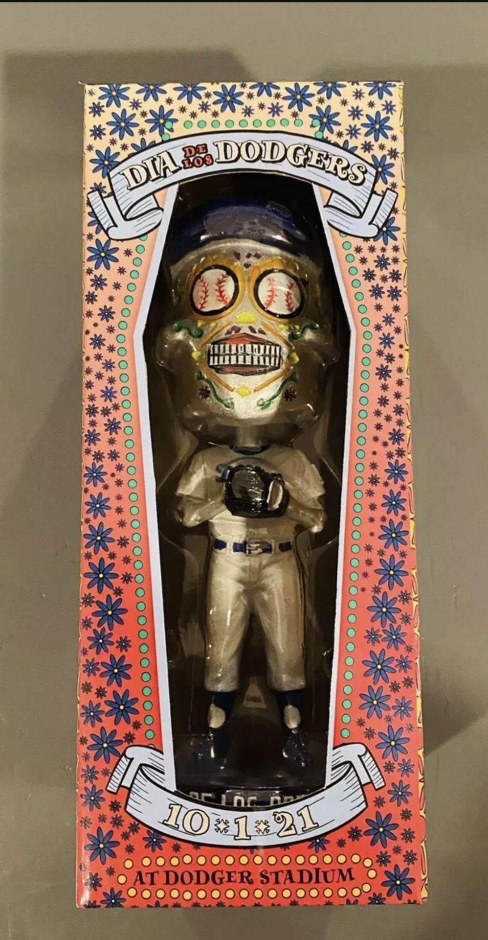 DODGERS DIA DE LOS MUERTOS 2021 BOBBLEHEAD