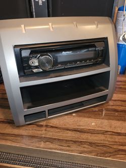 Toyota Tacoma Stereo Kit