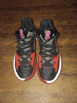 Nike shoes men size  9
