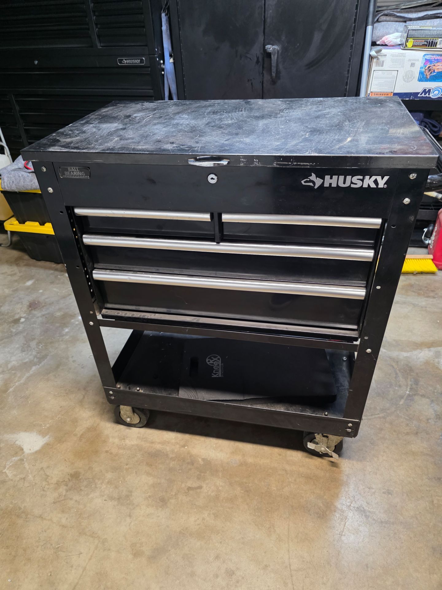 Husky tool cart