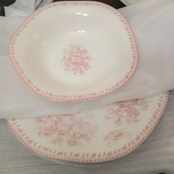 Oval spaghetti bowl pink floral by Lancaster #ed