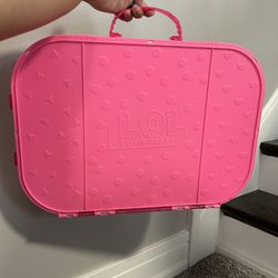 LOL carrying case - no dolls
