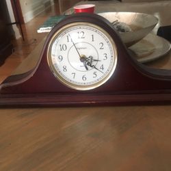 I graham Vintage Clock