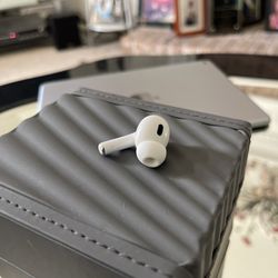 Left Airpod Pro Only! *bargain*