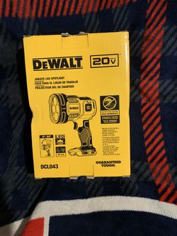 Dewalt Light 