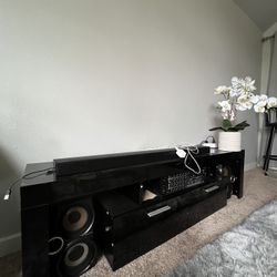 SAMSUNG SOUNDBAR SYSTEM