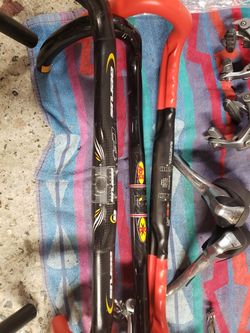 Carbon road bike handlebars