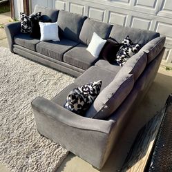 Large Charcoal 2-Piece Sectional Sofa |FREE DELIVERY 🚚 |