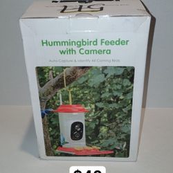 Hummingbird Feeder With Camera