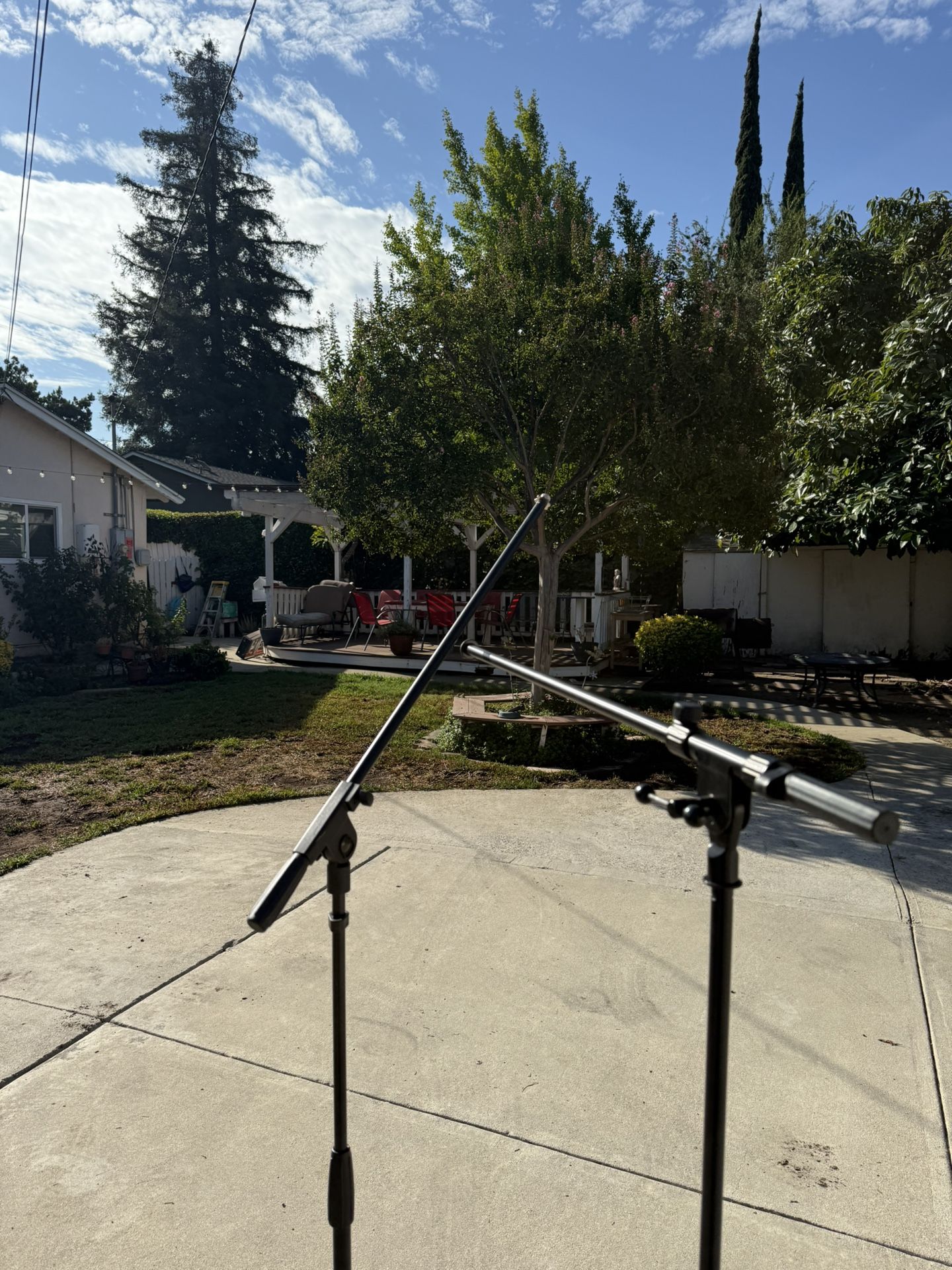 Microphone Stands t Guitar Stands