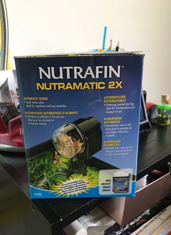 Nutrafin Nutramatic 2x Automatic Fish Feeder For Sale In Round