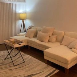 Seccional. Couch. Super Offer. Ask For Price 🤩‼️