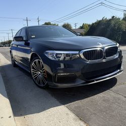 2019 Bmw 530E 
