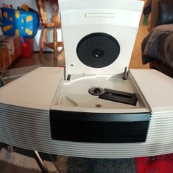 Bose Clock Radio And CD Player