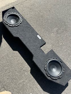 Dual 10-inch subwoofer box WITHOUT speakers.