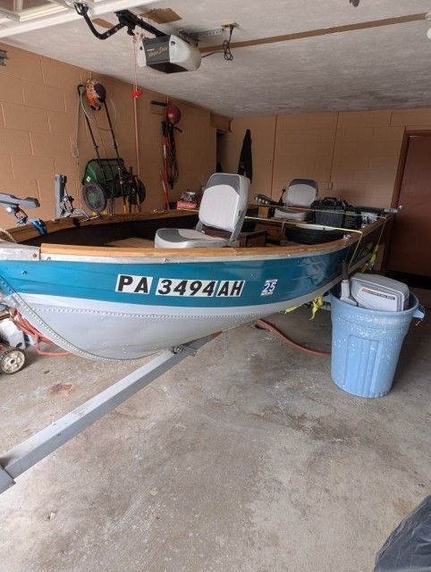 Aluminum 1986 Blue Finn Fishing Boat/ Accessories Listed