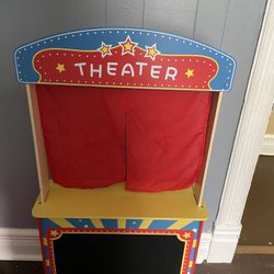 Theater/Shop Stand 