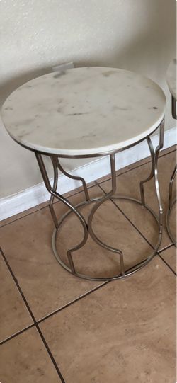 2 Round Marble Top Side Table with Metal Base