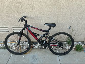 Hyper Bicycles 26" Shocker Mountain Bike, Black/Red