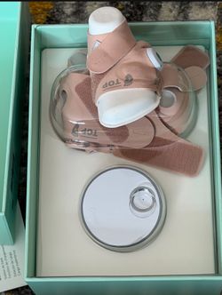 Dream Sock – Smart Wearable Baby Monitor (Dusty Rose)