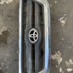 Toyota Tacoma Grille Part
