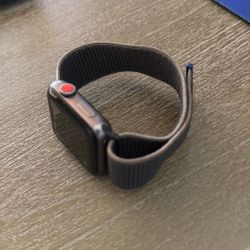 📱 Apple Watch Series 3 (GPS + Cellular) 