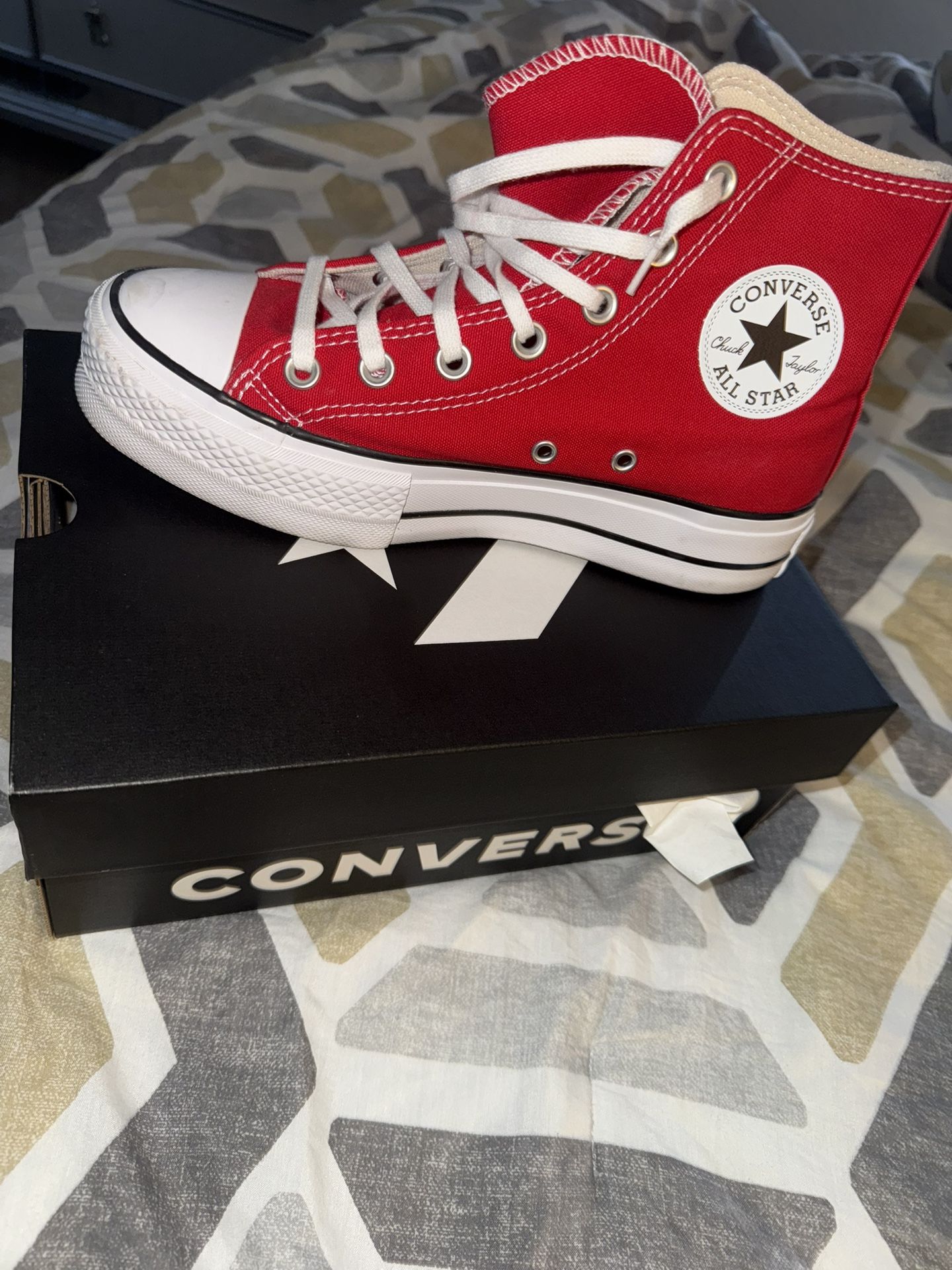 Converse