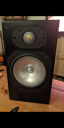 Monitor Audio Speaker (#1)