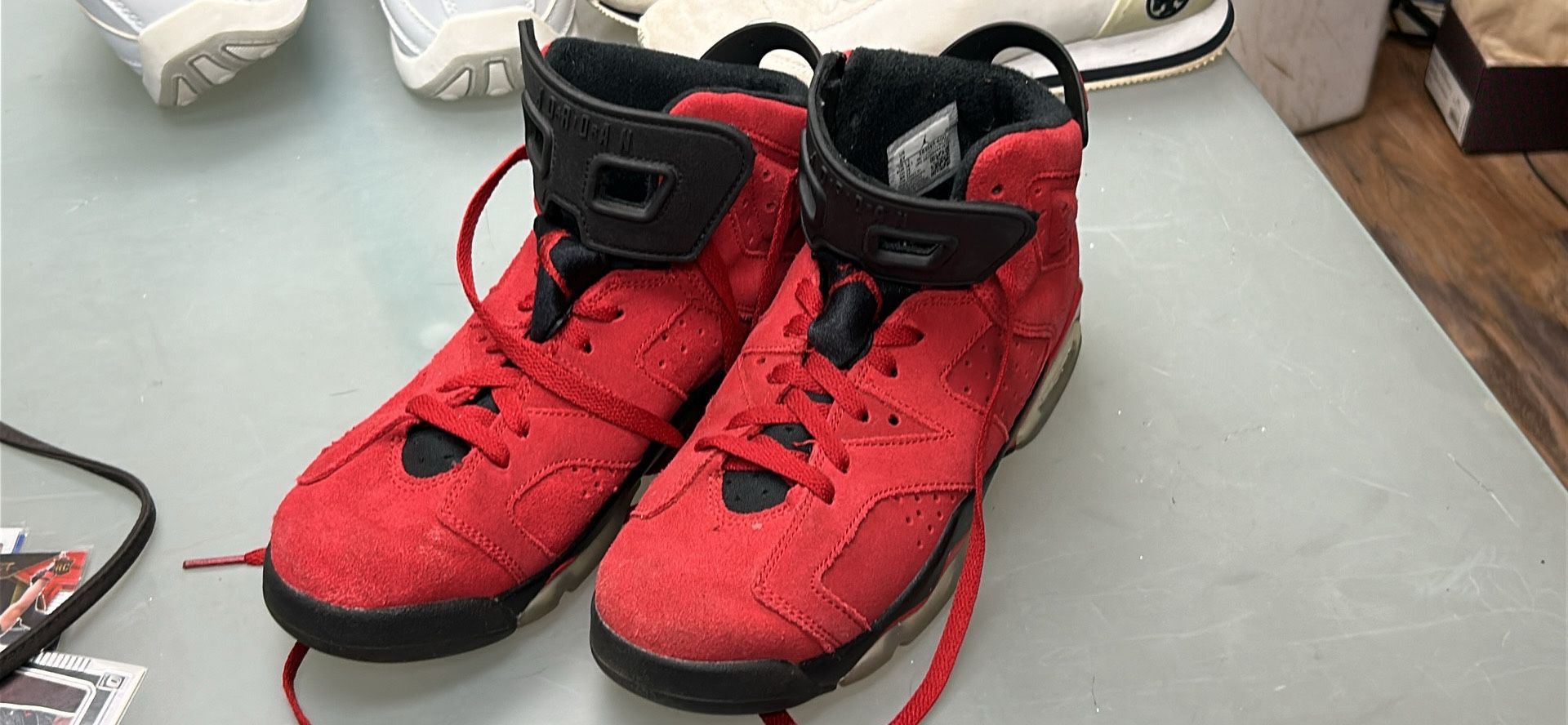 Nike Air Jordan 6 Retro Toro Bravo 2023 Grade School Youth 6Y GS 384665 600