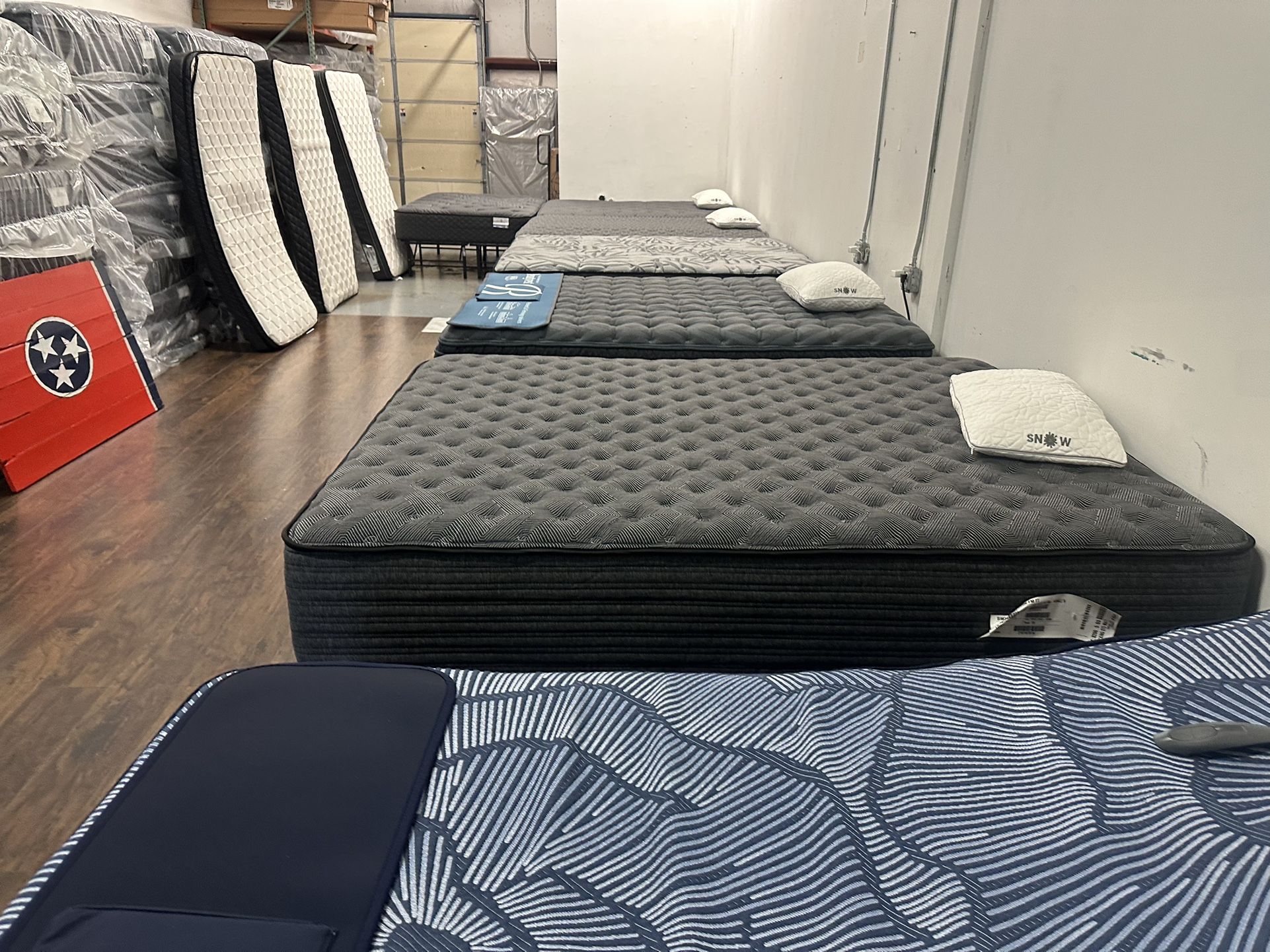Last Chance to Grab a Mattress at 30-80% Off!