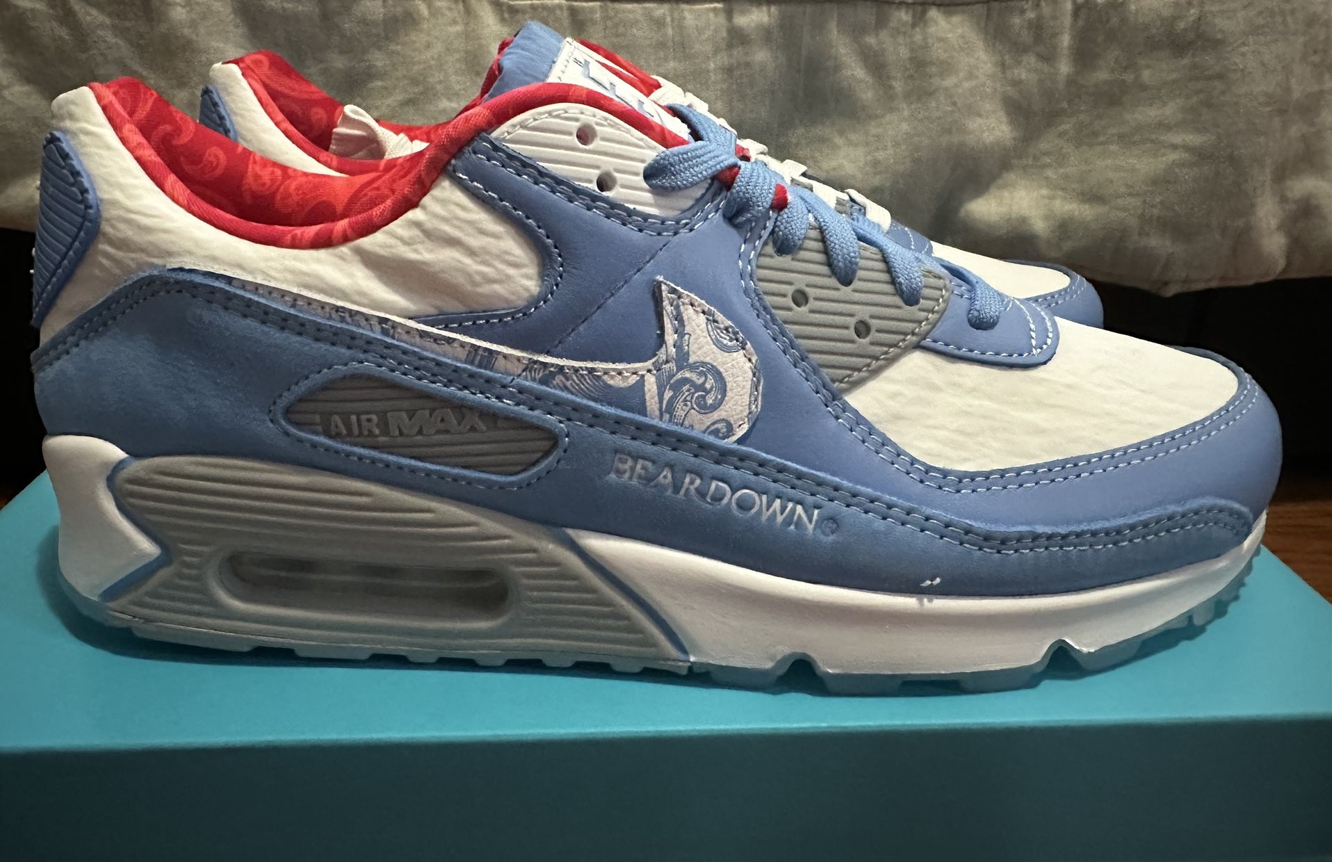 Nike Air Max 90 Doernbecher Size 10 DS