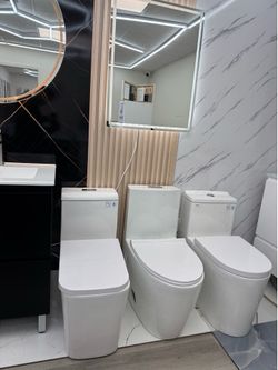 Modern White Two-Piece Toilets – Set of 3