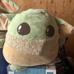 Baby Yoda squishmallow