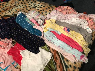 Lot of babygirl clothes !! 3-6 months some either or
