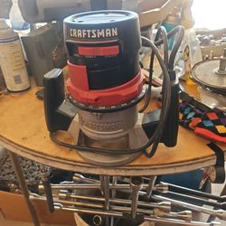 Router CRAFTSMAN 1 1/2 HP, Good Running Condition, E MESA 