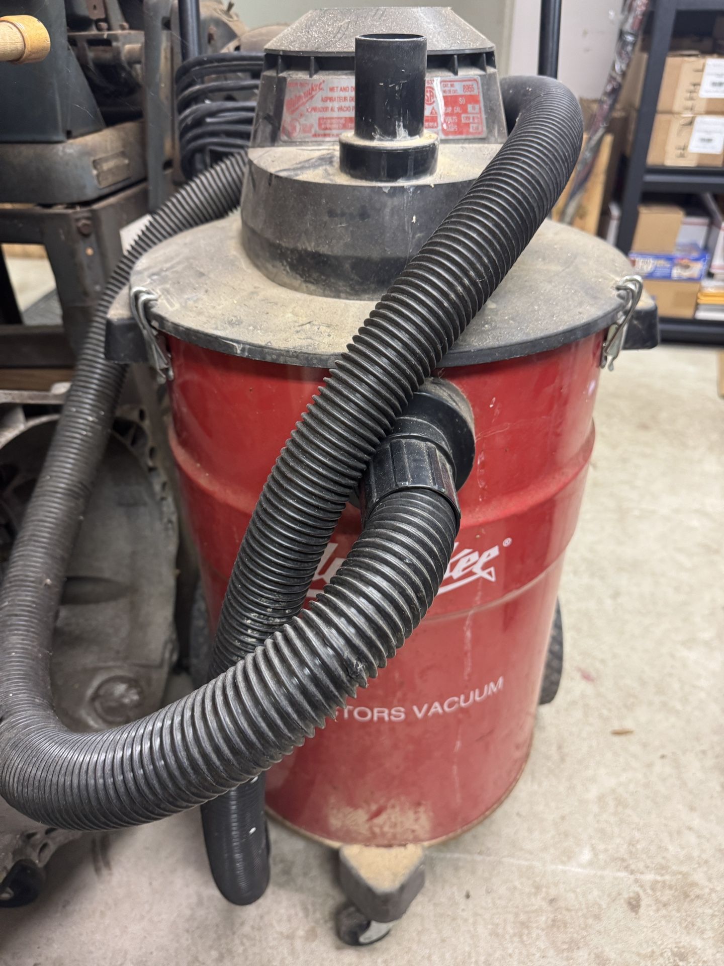 Milwaukee Wet Dry Vacuum