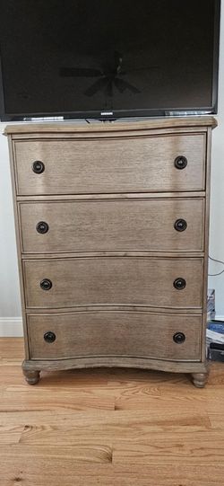 Pier 1 Imports Dresser