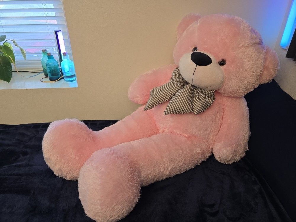 Giant 4ft Pink Bear Teddy Bear 47in