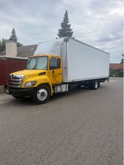 2016 Hino 268