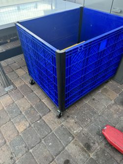 Storage With Weels