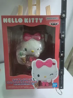 Hello Kitty Boba Tea Figure Banpresto Sanrio Bandai