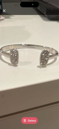 Kendra Scott new bracelet