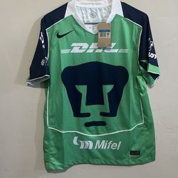Pumas 25-26 3rd kit
