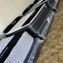 MOVING OUT NEW Mattresses (EVERY Sizes) Must Go! Queens Start At $100
