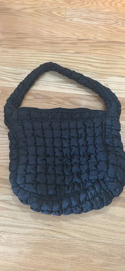 Viral black purse