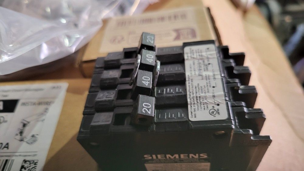 Siemens Breakers 