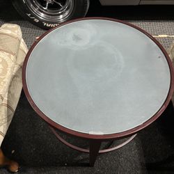 Out Door Side Table With Glass Top