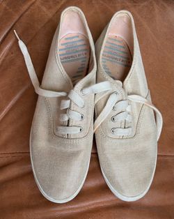 Liz Claiborne women's sneakers